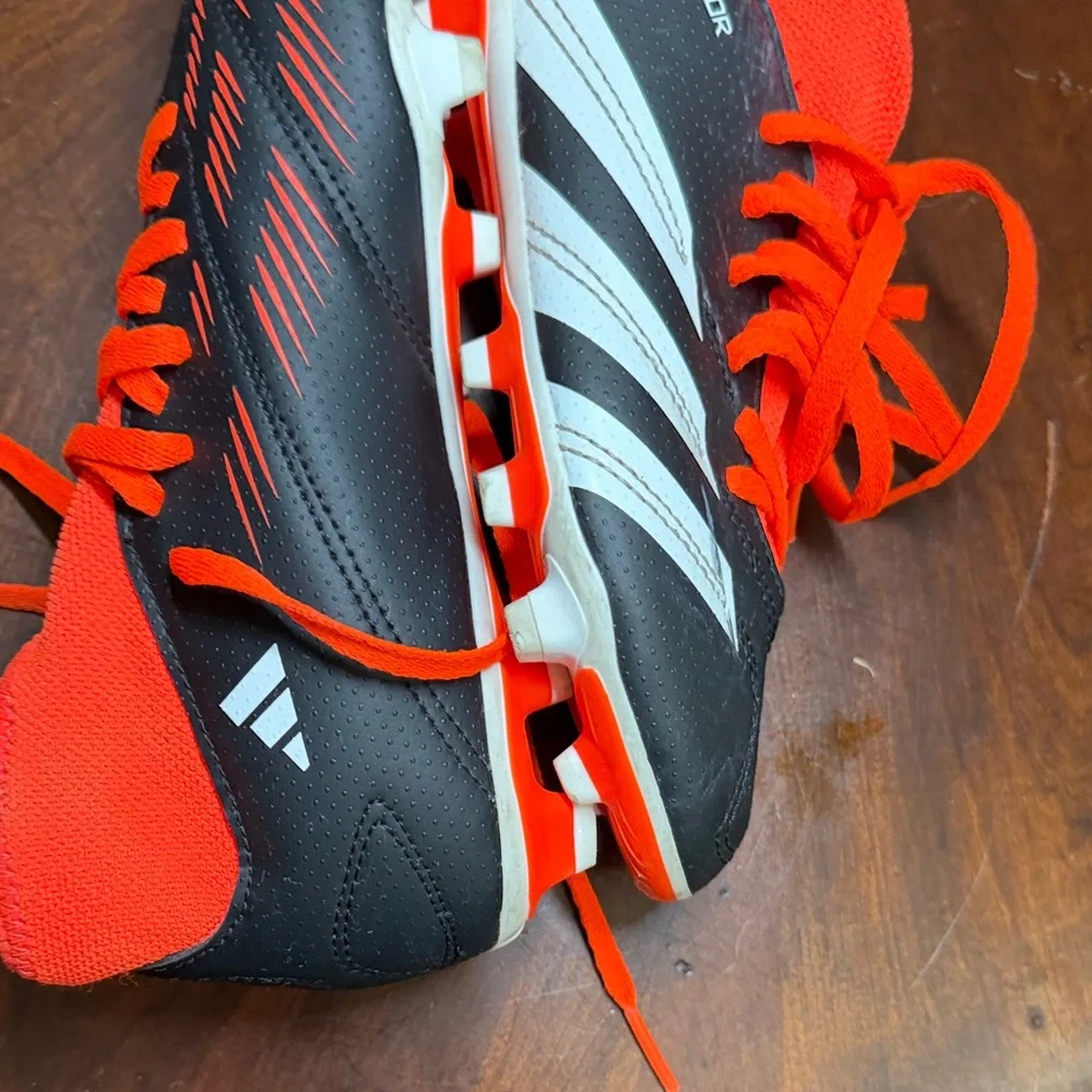 Adidas Kids‎ Black and Red Sneakers